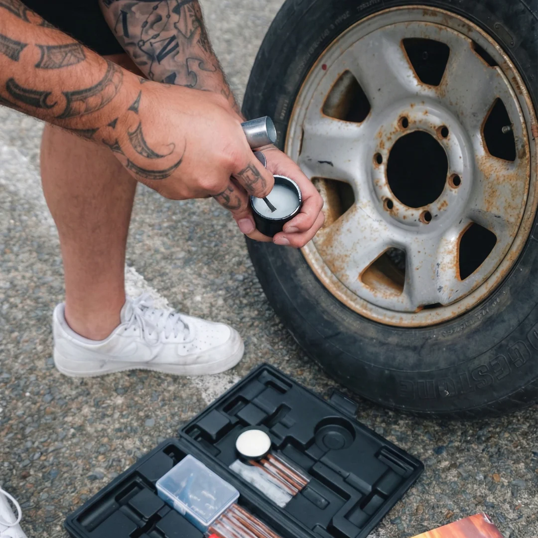 Raptor Recovery Kit + Recovery Tracks + FREE 47pc Tyre Repair Kit - Image 3